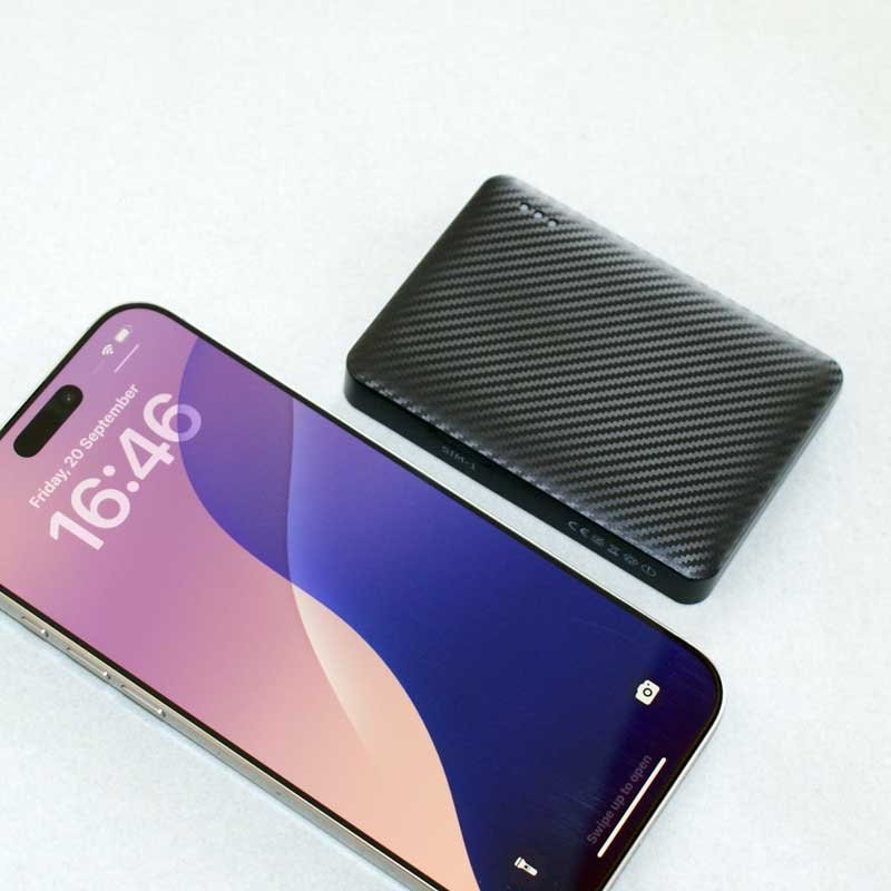 MAG2SIM dual SIM active router for iPhone 16 Pro Max