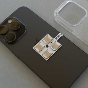 iPhone 15 Pro Quadruple Dual SIM Adapter Speed Xi-Four 15 Pro